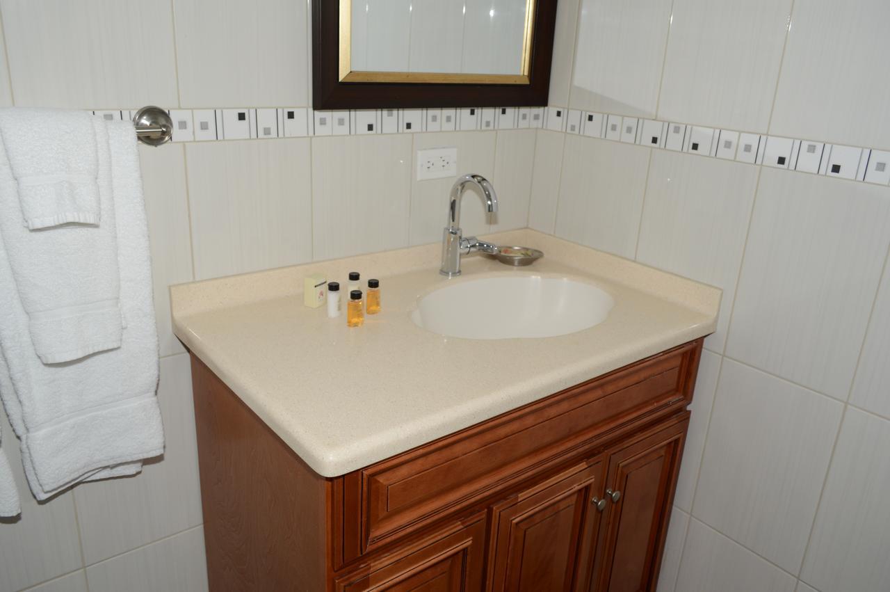Hotel Kiskadee Korner Port of Spain Zewnętrze zdjęcie